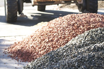 Grind en split voor in de tuin